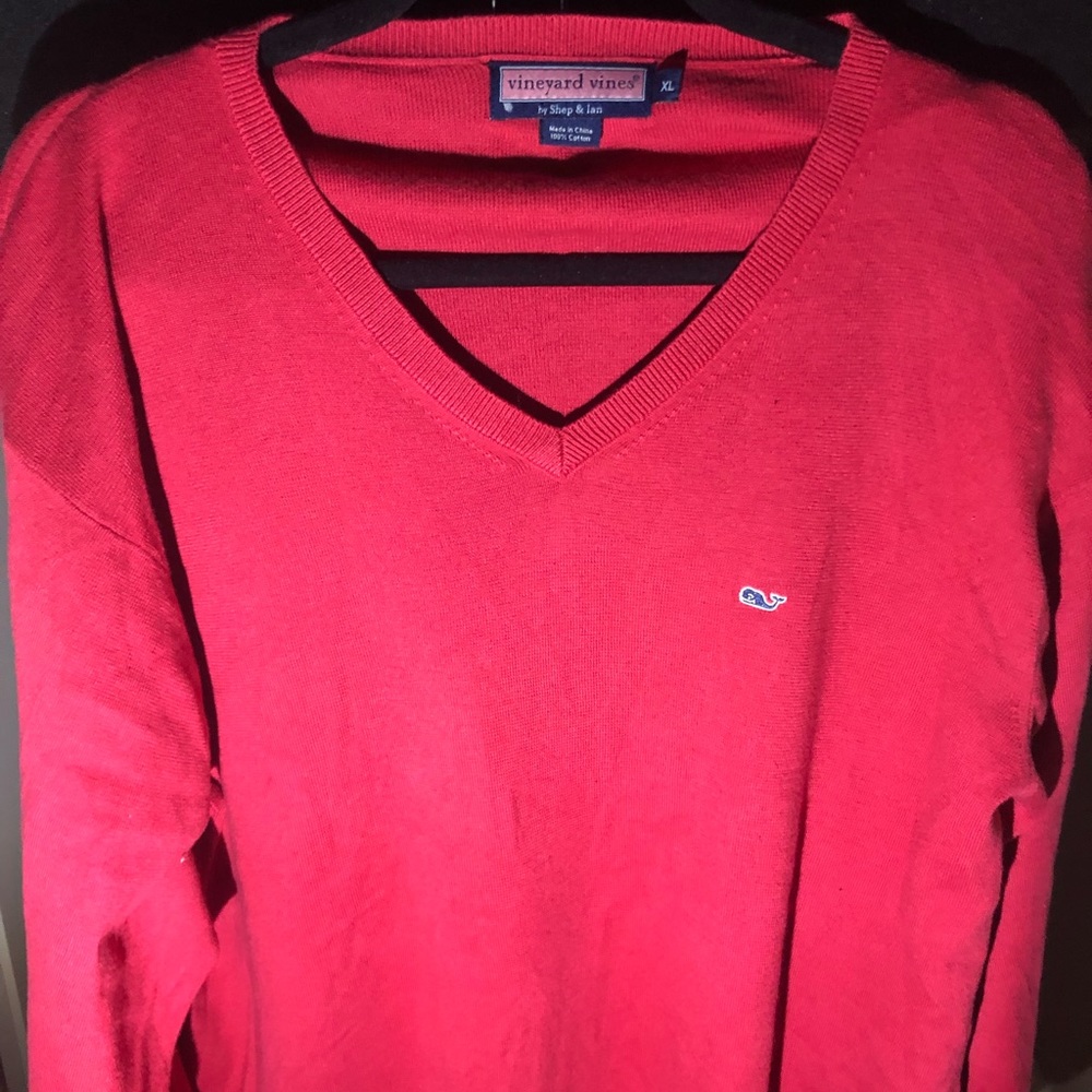🐋 vineyard vines sweater 🐋